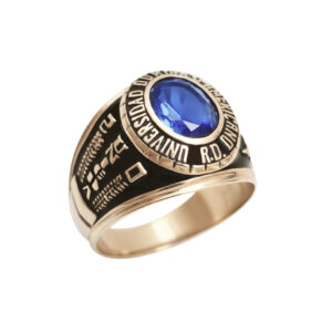 Anillo de graduacion de UNICDA
